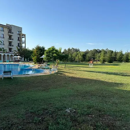 Veroni Forest 17 View